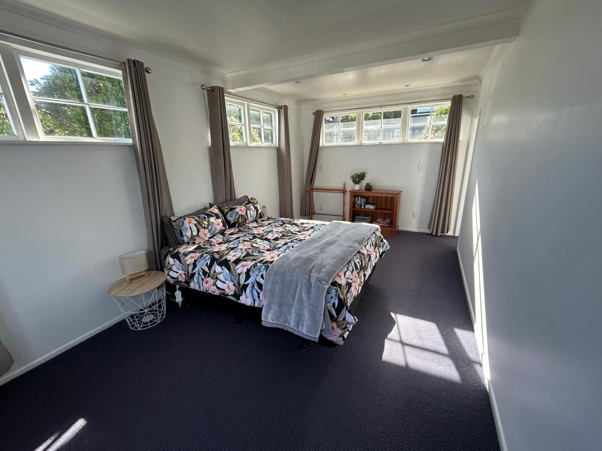 2 Bedroom Private Guesthouse In Korokoro 下哈特 外观 照片